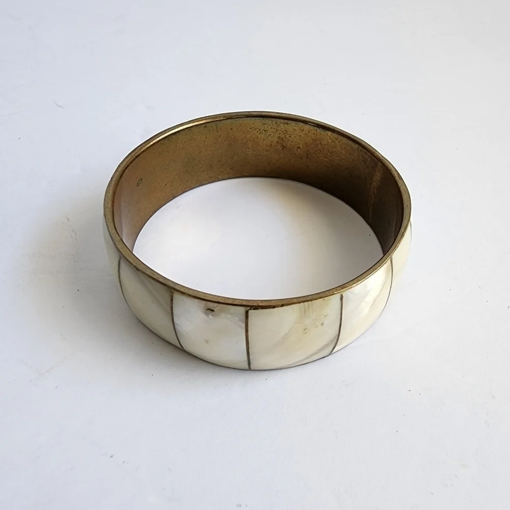 Vintage Mother Of Pearl Bangle Bracelet Brass‎ African Chunky Boho Bohemian 60s